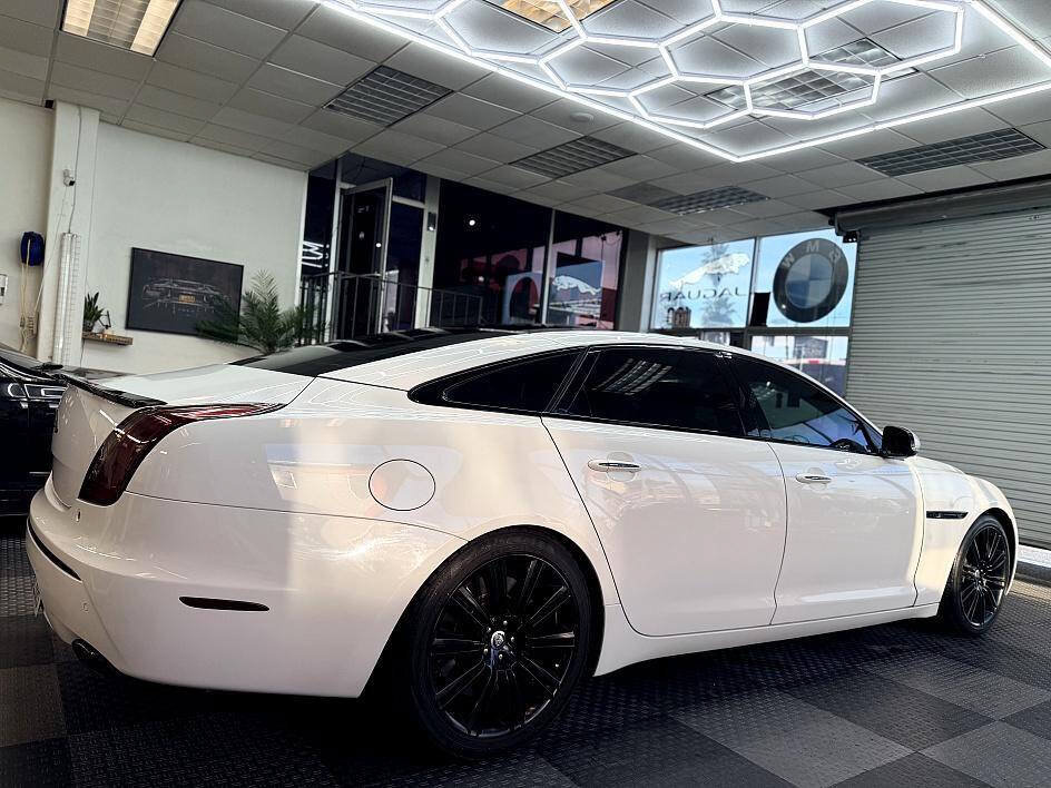 Used 2012 Jaguar XJ L Supercharged RWD image 18