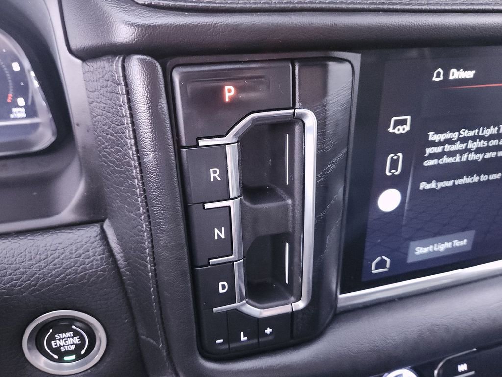 Used 2022 GMC Yukon XL Denali AWD/4WD image 19
