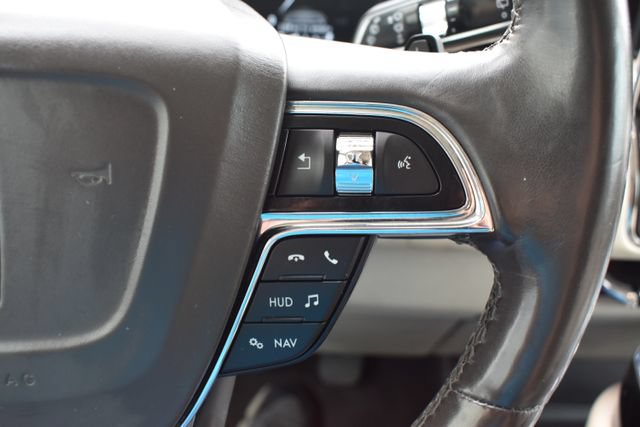 Used 2020 Lincoln Navigator Reserve w/ Luxury Package AWD/4WD image 28