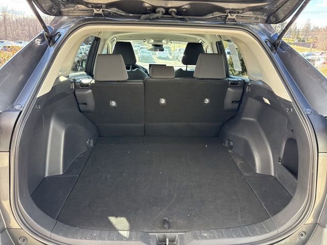 Used 2025 Toyota RAV4 XLE image 27