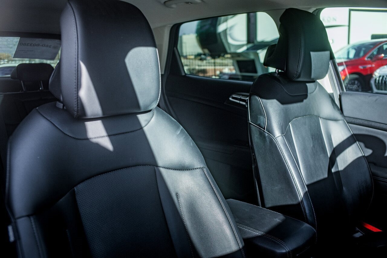 Used 2024 Kia Sportage EX image 43