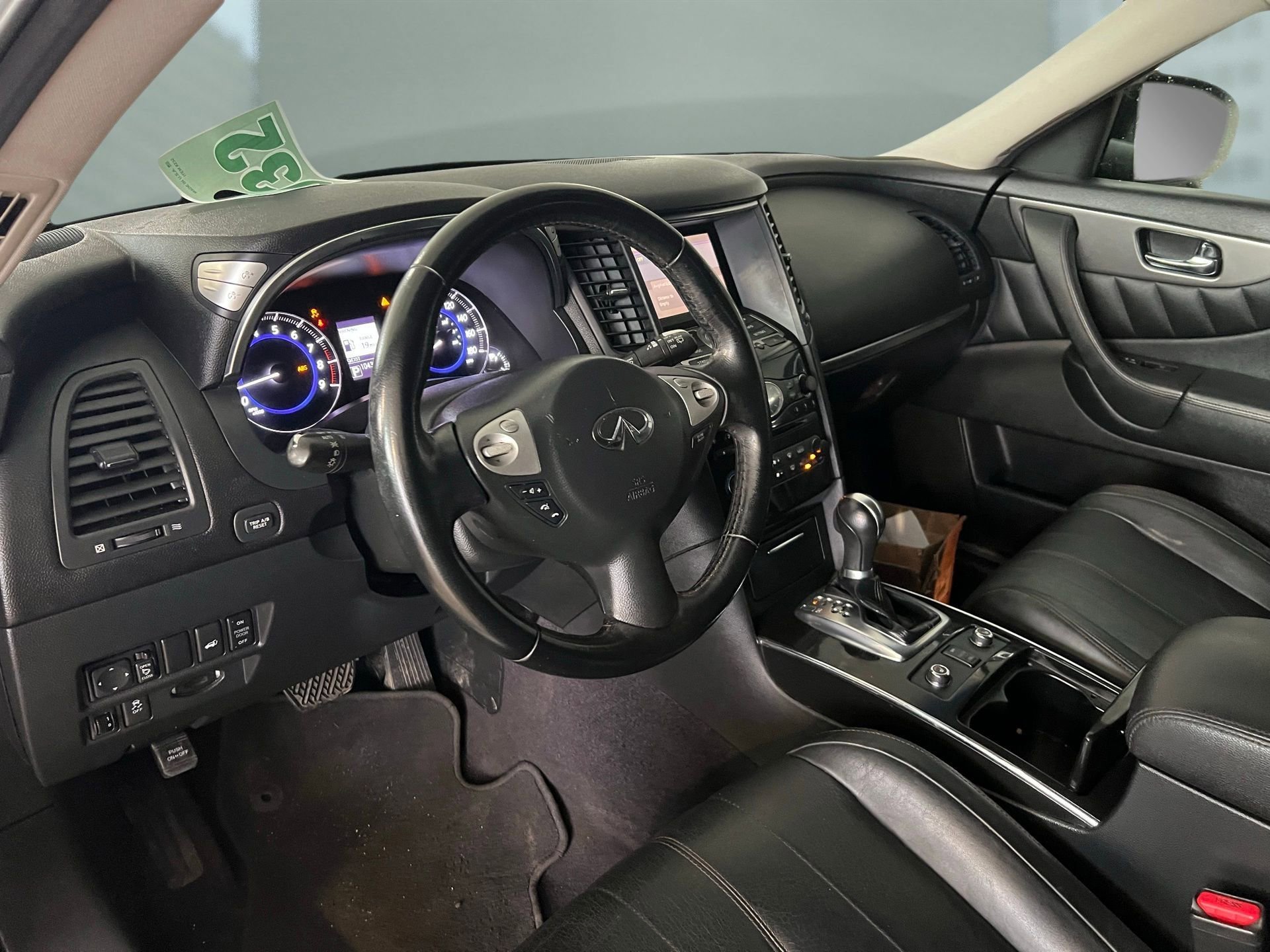 Used 2017 INFINITI QX70 2WD image 14