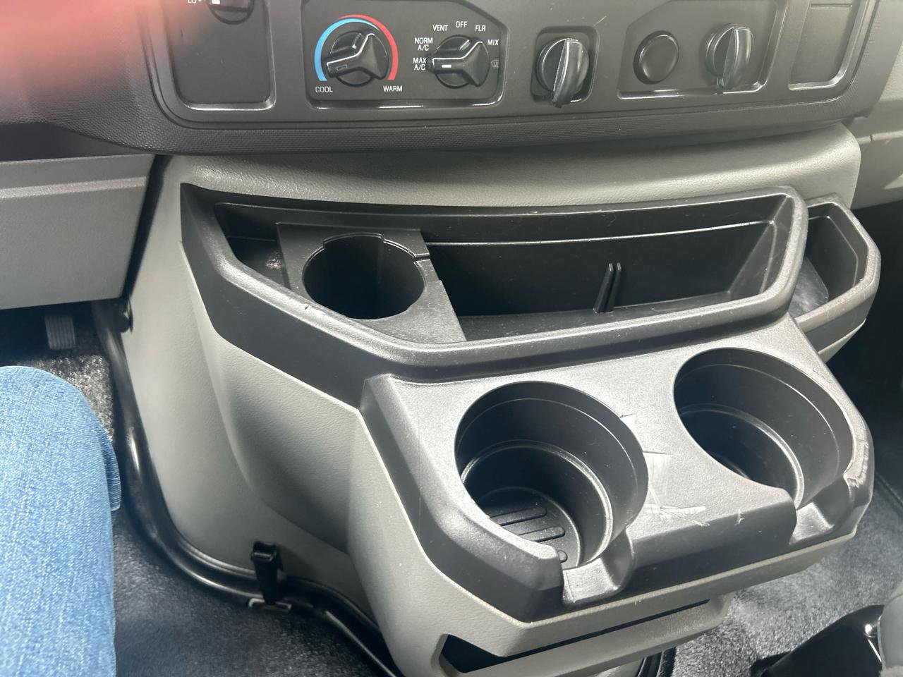 Used 2019 Ford E-350 and Econoline 350 Super Duty w/ Power Windows & Locks Group RWD image 18