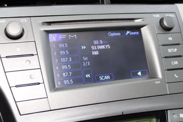 Used 2014 Toyota Prius Two FWD image 16