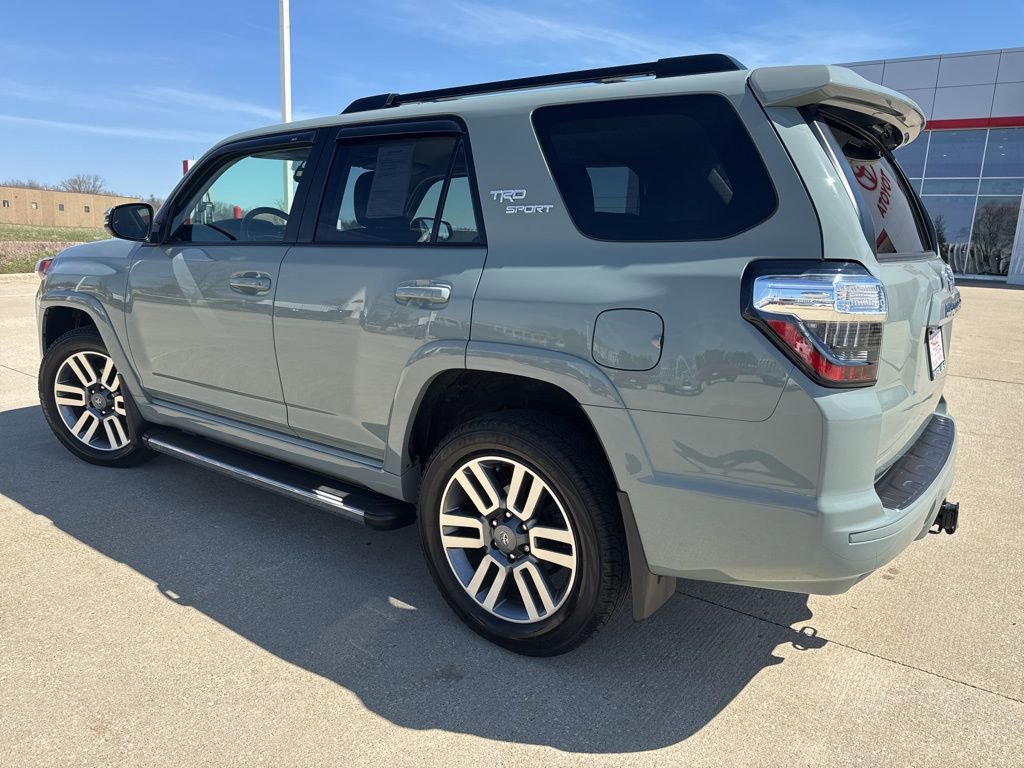 Certified 2022 Toyota 4Runner TRD Sport w/ Technology Package AWD/4WD image 5