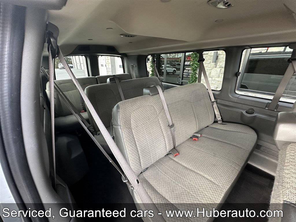 Used 2023 Chevrolet Express 3500 LT w/ LT Preferred Equipment Group image 18