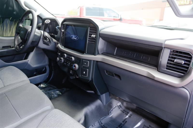 Used 2025 Ford F150 XL w/ Equipment Group 103A High AWD/4WD image 29