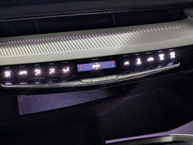 Used 2025 Cadillac Optiq Sport 1 image 16