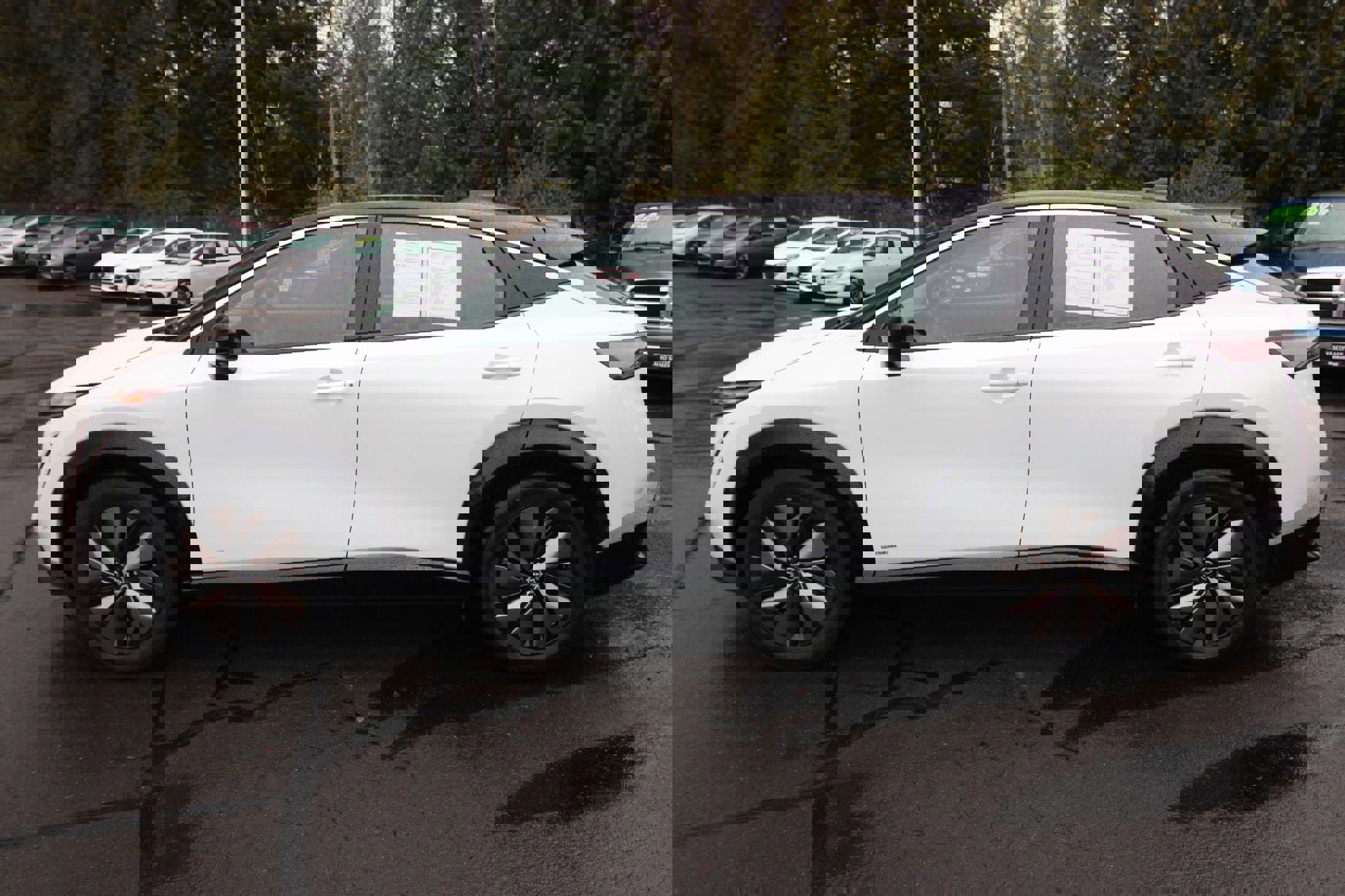 Used 2023 Nissan Ariya FWD image 7