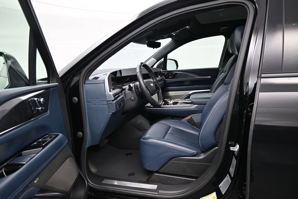 Certified 2026 Cadillac Escalade IQ Luxury 2 w/ LPO, Premium Carpet Package AWD/4WD image 9