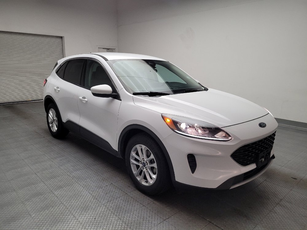 Used 2020 Ford Escape SE FWD image 13