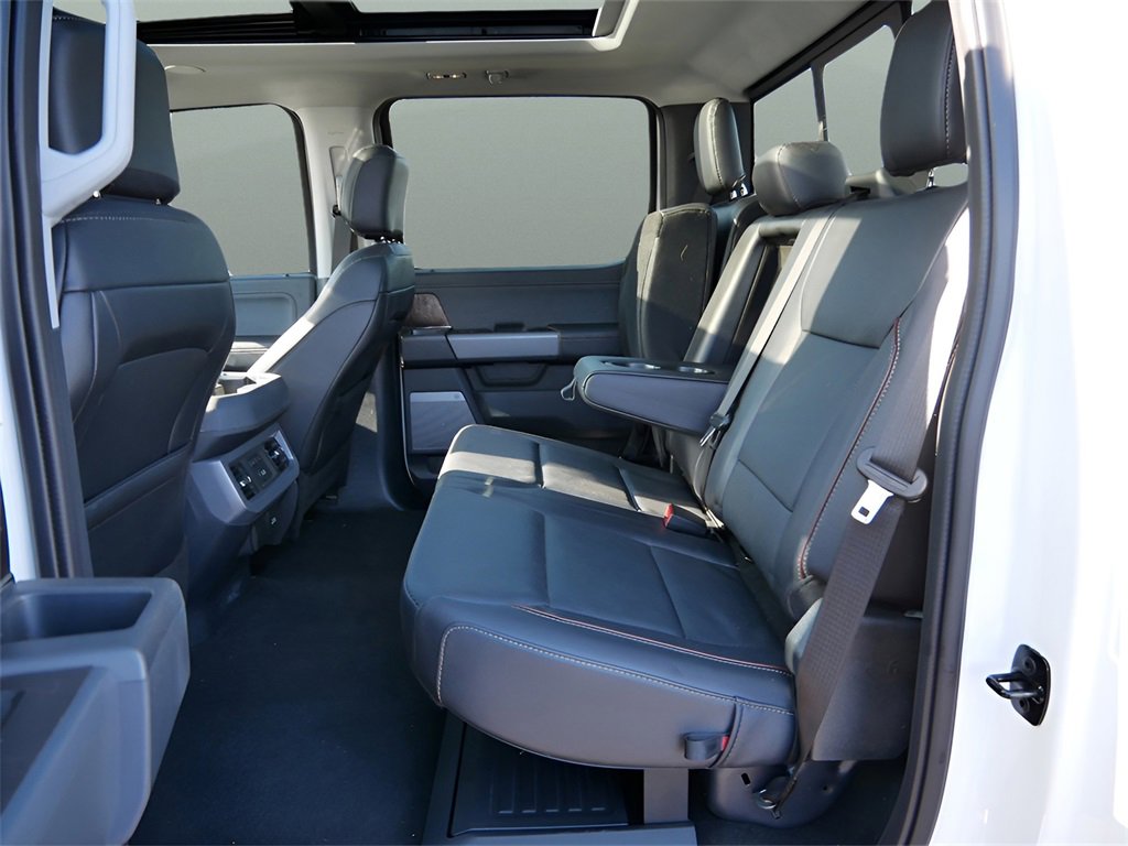 Used 2024 Ford F350 Lariat w/ Lariat Ultimate Package image 12