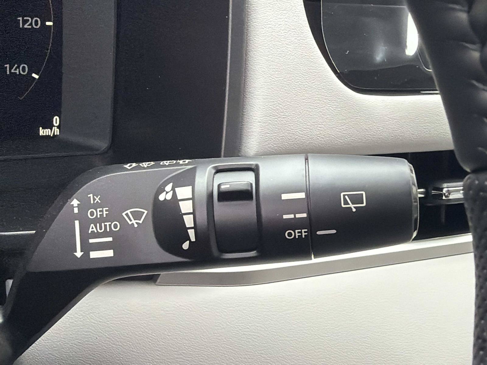 New 2026 Mitsubishi Outlander SEL AWD/4WD image 29