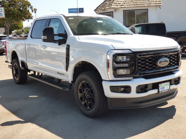 New 2025 Ford F250 XLT w/ Black Appearance Package