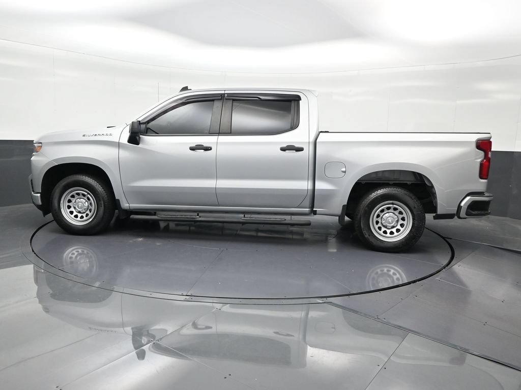 Used 2021 Chevrolet Silverado 1500 Custom RWD image 2