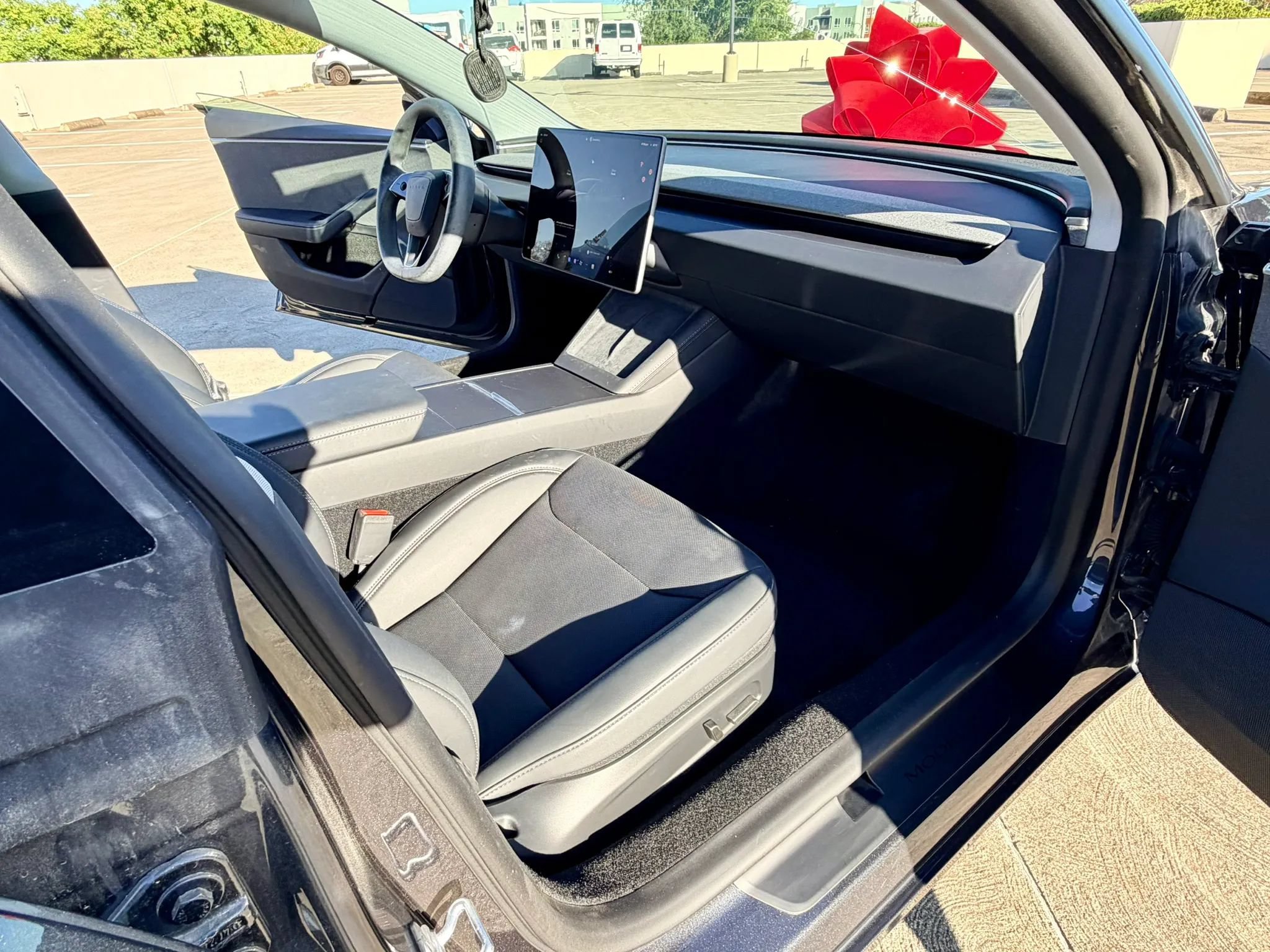 Used 2025 Tesla Model 3 Long Range RWD image 32