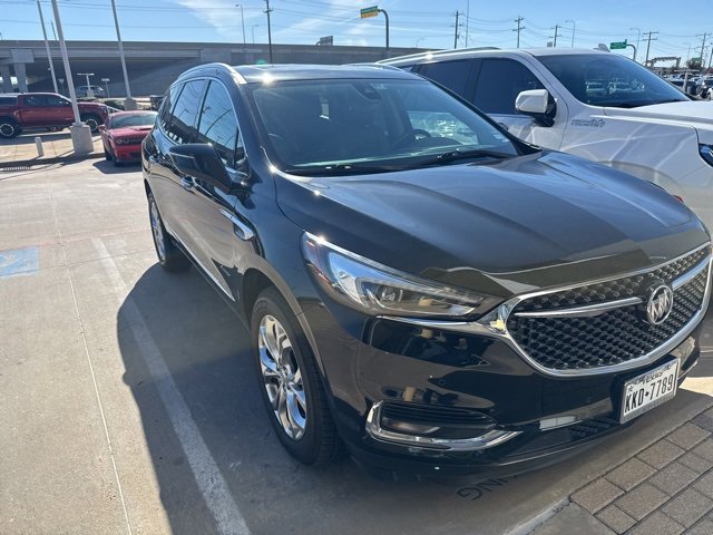 Used 2018 Buick Enclave Avenir w/ Avenir Technology Package image 2