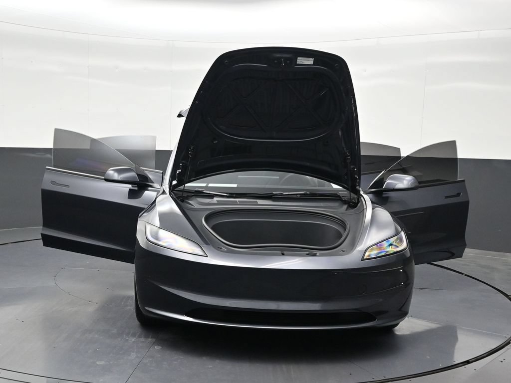 Used 2025 Tesla Model 3 Long Range RWD image 38