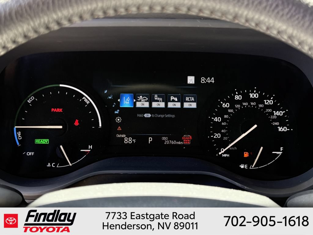 Certified 2026 Toyota Sienna XLE FWD image 21