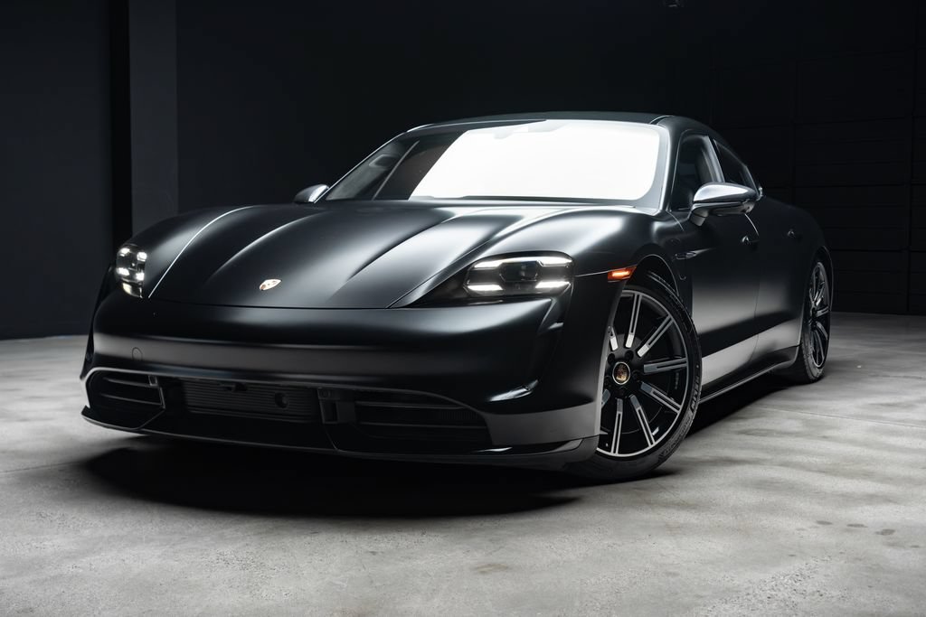 Used 2020 Porsche Taycan Turbo AWD/4WD image 2