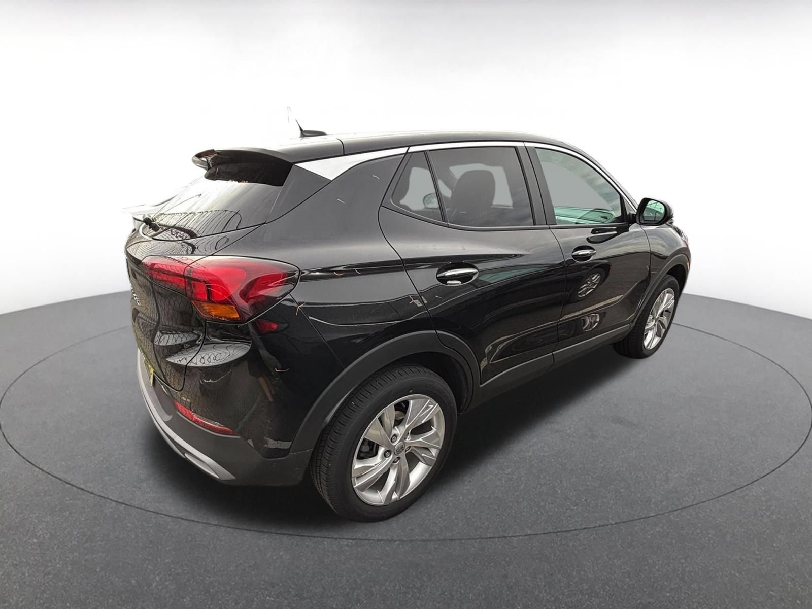Used 2025 Buick Encore GX Preferred AWD/4WD image 14