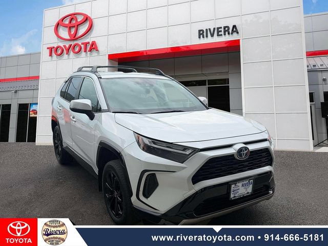 Used 2023 Toyota RAV4 SE w/ SE Grade Weather Package AWD/4WD image 2