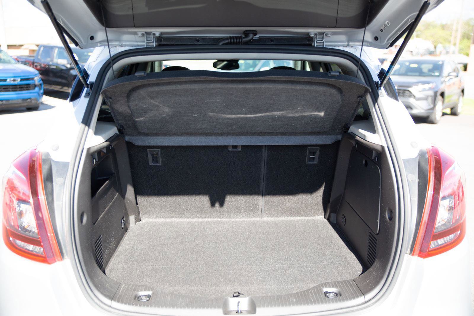 Used 2019 Buick Encore Preferred image 24