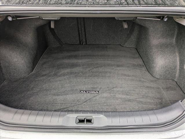 Used 2022 Nissan Altima 2.5 SV w/ SV Premium Package image 6