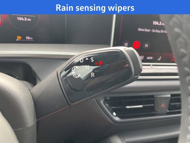 New 2026 Volkswagen Tiguan SE R-Line image 14