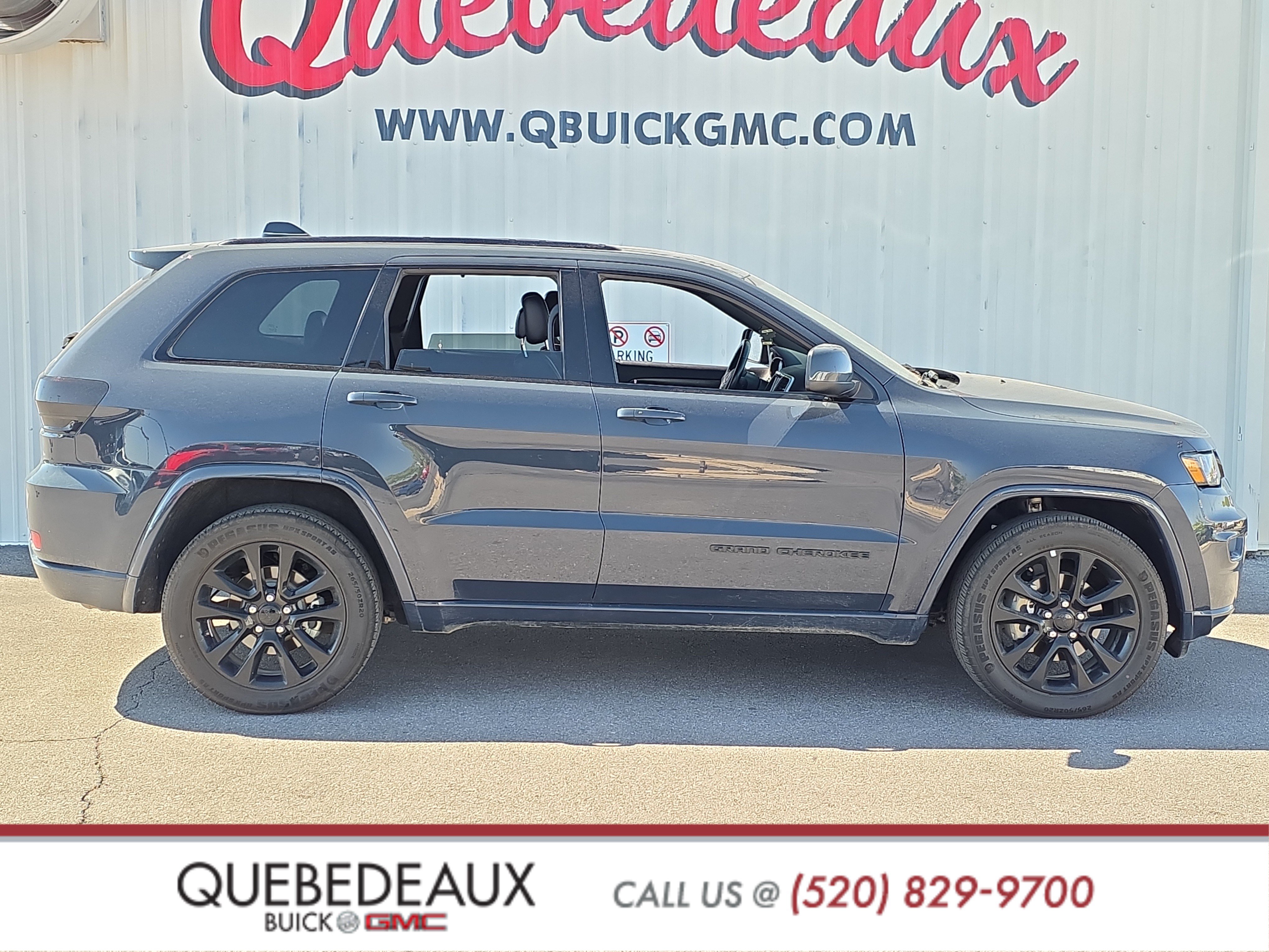 Used 2018 Jeep Grand Cherokee Altitude RWD image 8