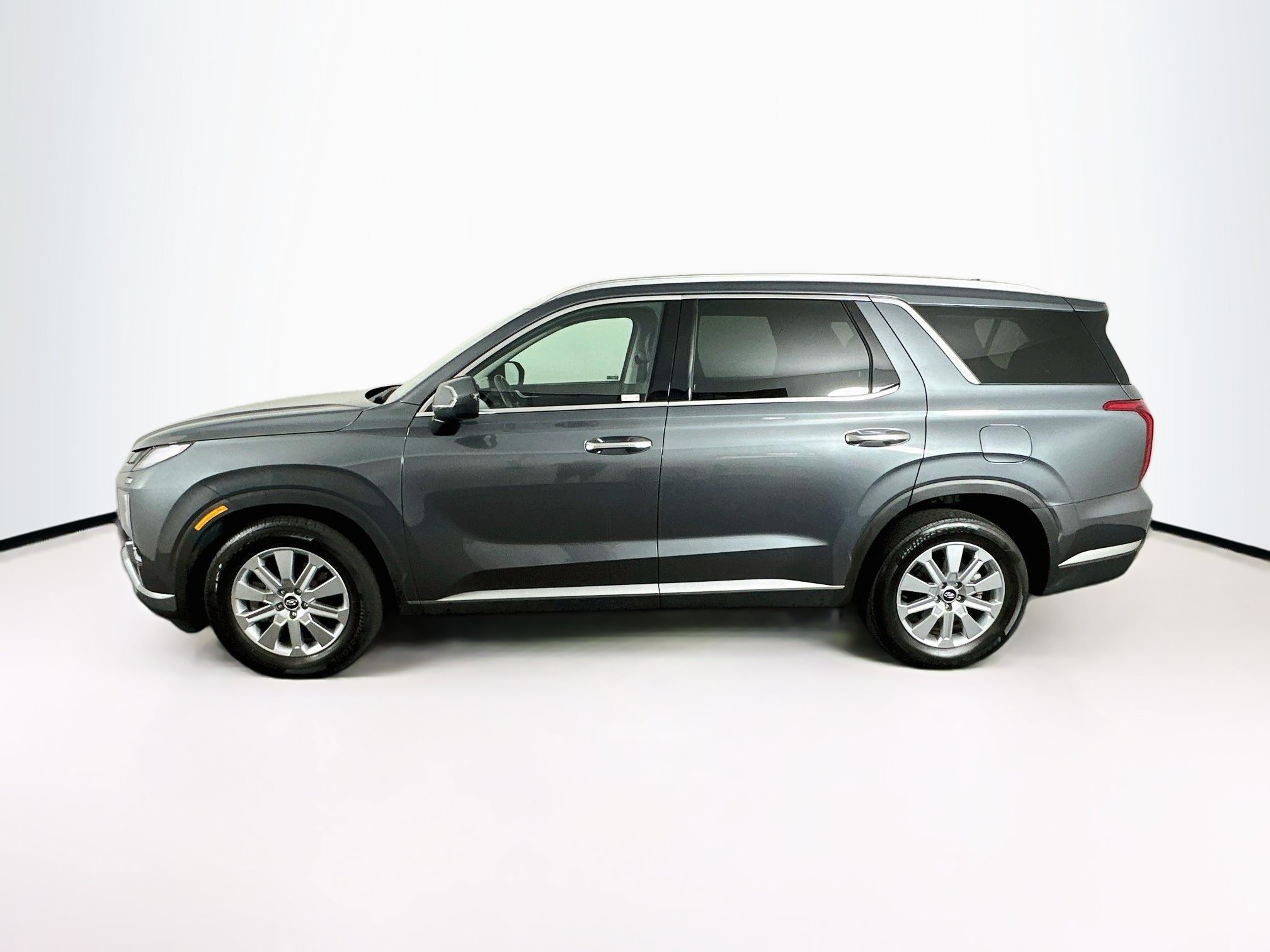 Used 2024 Hyundai Palisade SEL AWD/4WD image 4