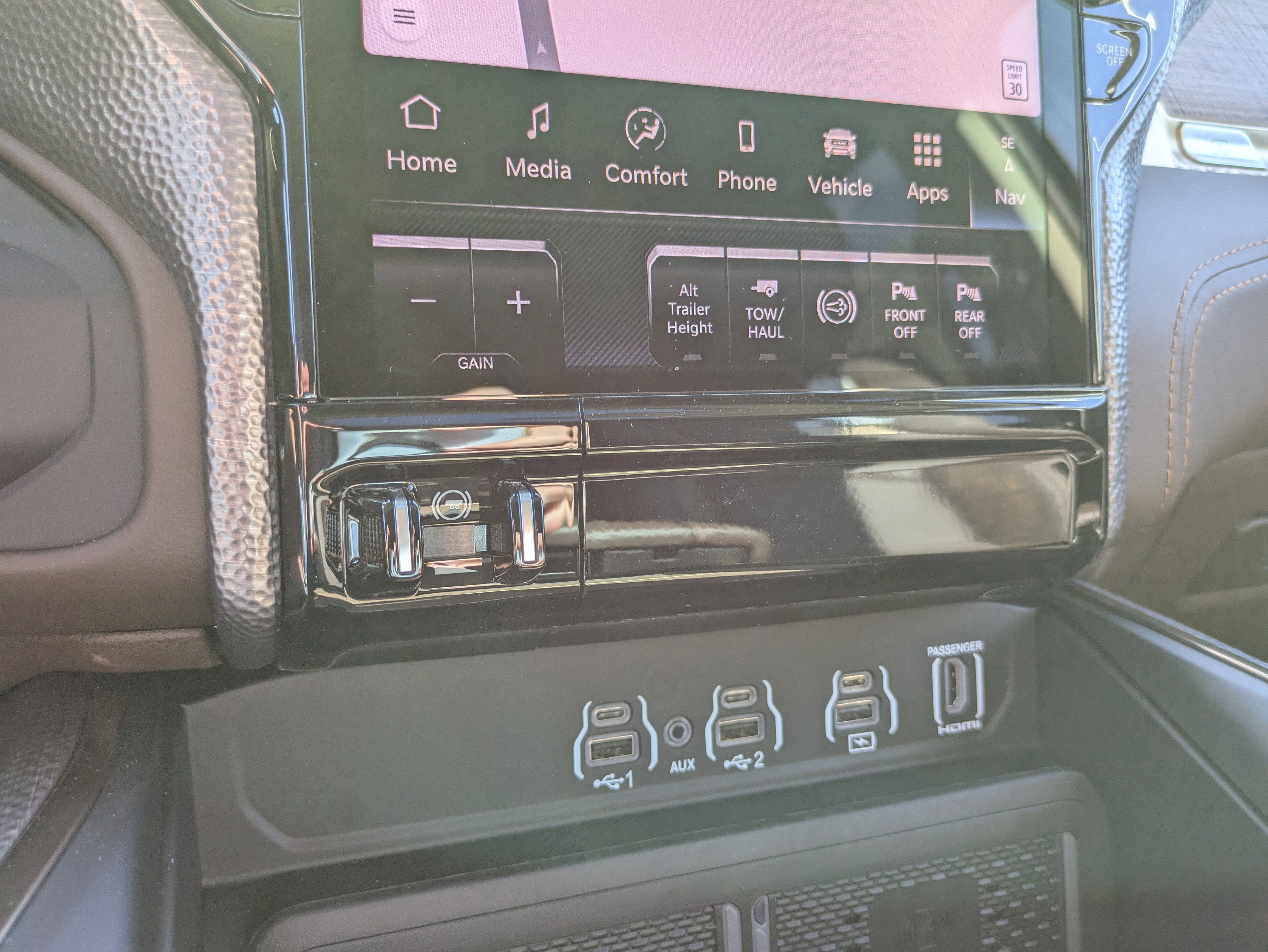 New 2026 RAM 2500 Limited image 19