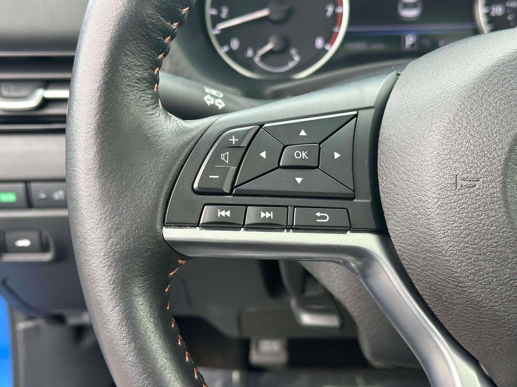 Used 2024 Nissan Sentra SR w/ SR Premium Package image 22