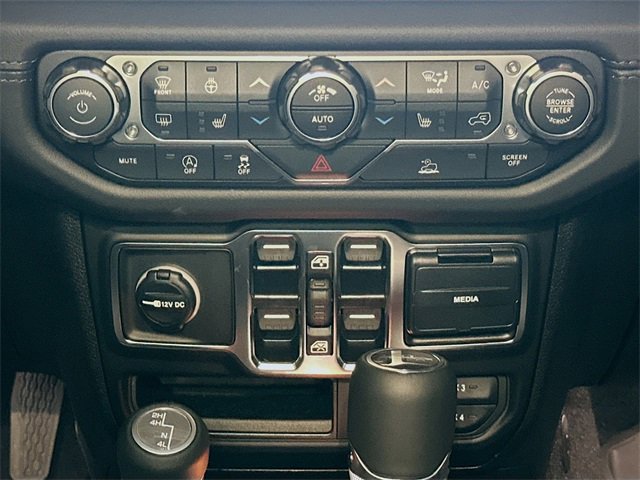 New 2025 Jeep Gladiator Sport image 10