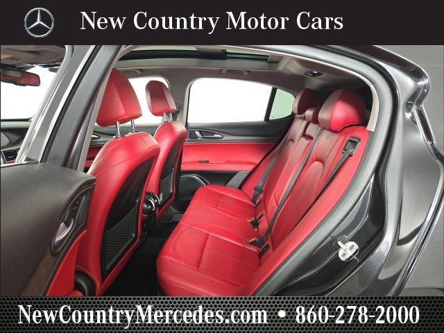 Used 2021 Alfa Romeo Stelvio Ti w/ Nero Edizione image 16