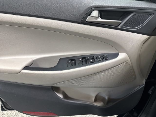 Used 2018 Hyundai Tucson Sport image 20