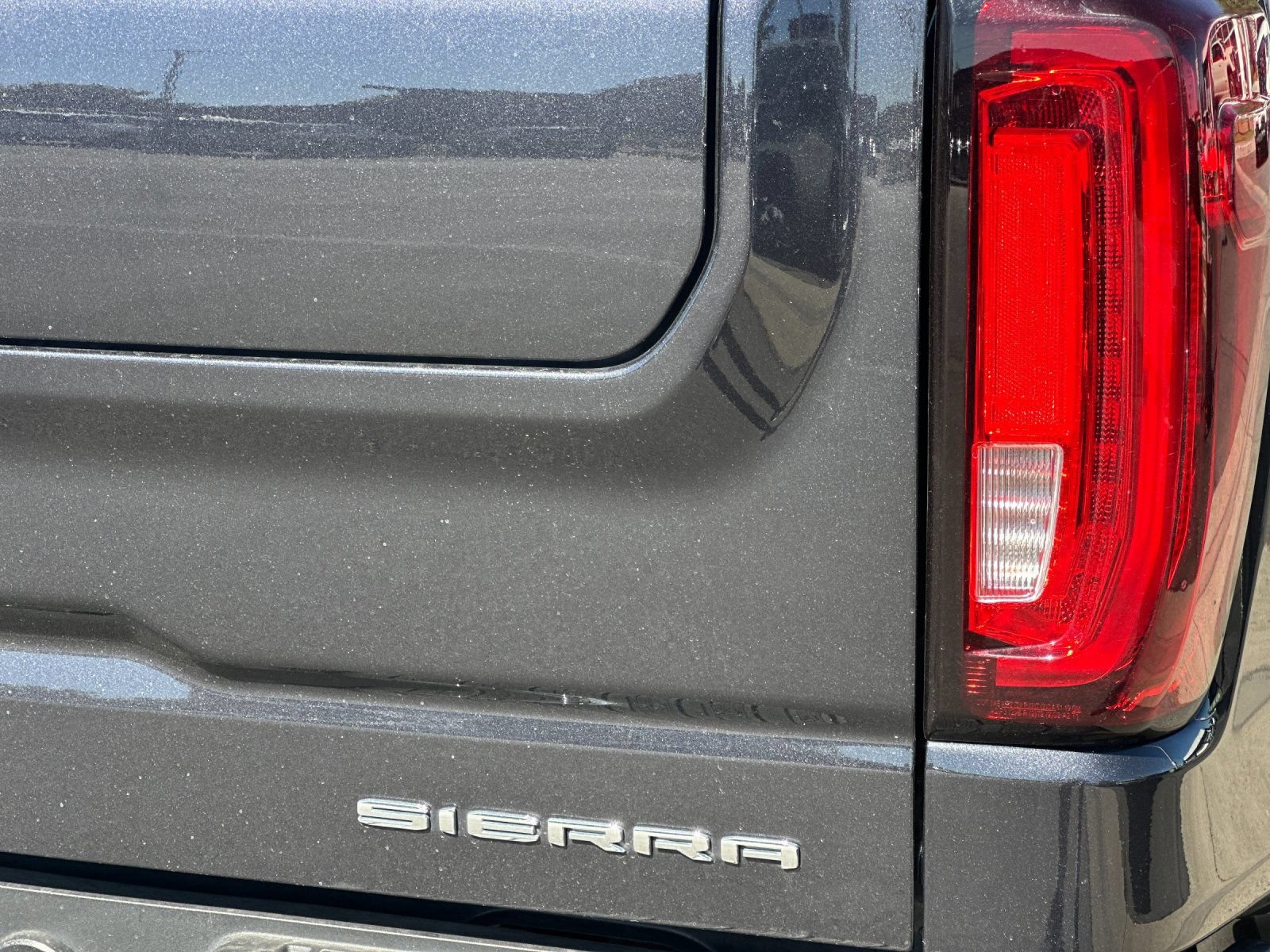 Used 2024 GMC Sierra 1500 Denali w/ Denali Reserve Package AWD/4WD image 34