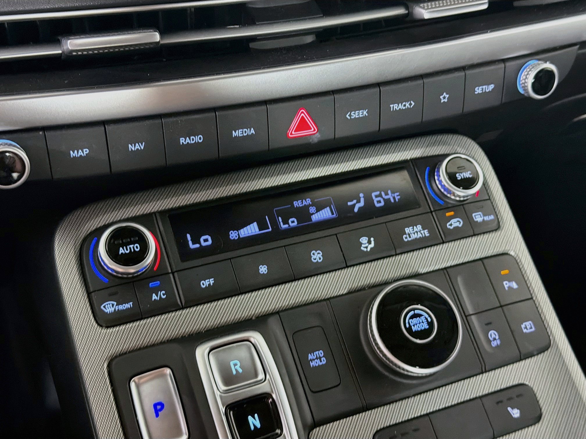 Used 2025 Hyundai Palisade SEL FWD image 24