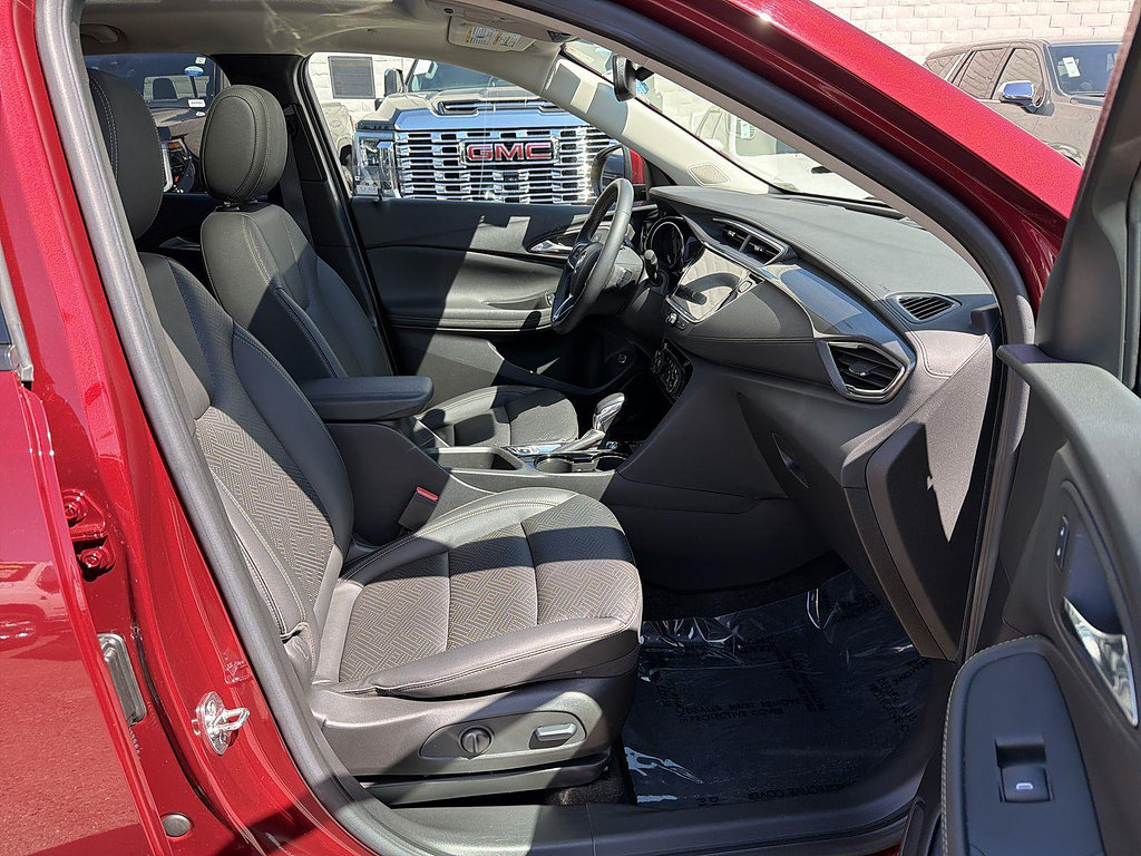 Used 2023 Buick Encore GX Essence w/ Experience Buick Package FWD image 26