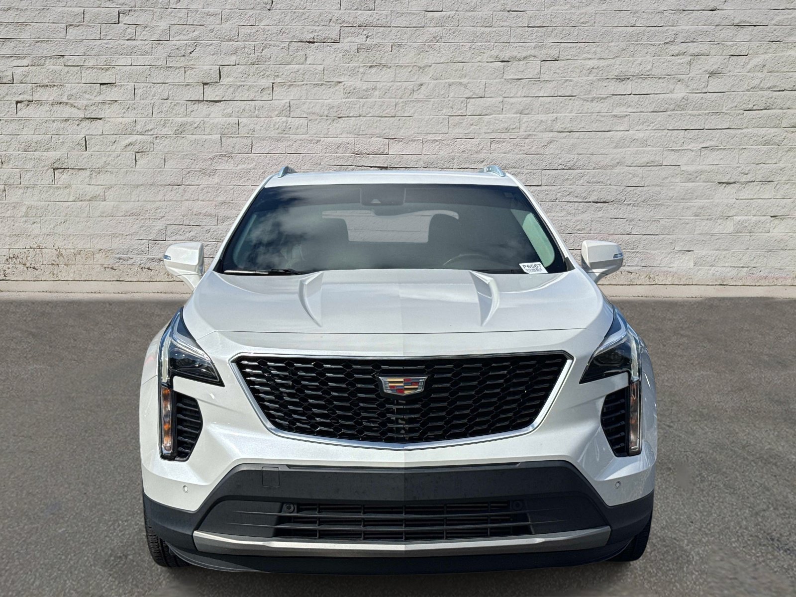 Used 2021 Cadillac XT4 Premium Luxury w/ Cold Weather Package FWD image 7