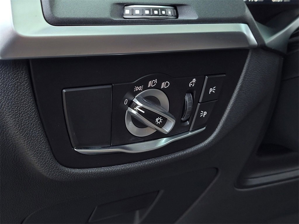 Used 2022 BMW X4 M w/ Competition Package image 34