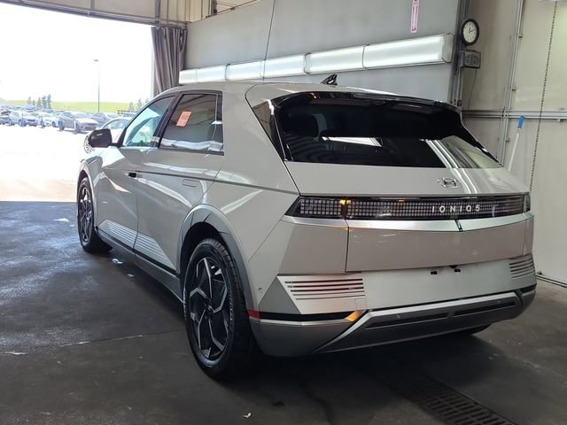 Used 2024 Hyundai Ioniq 5 Limited video 2