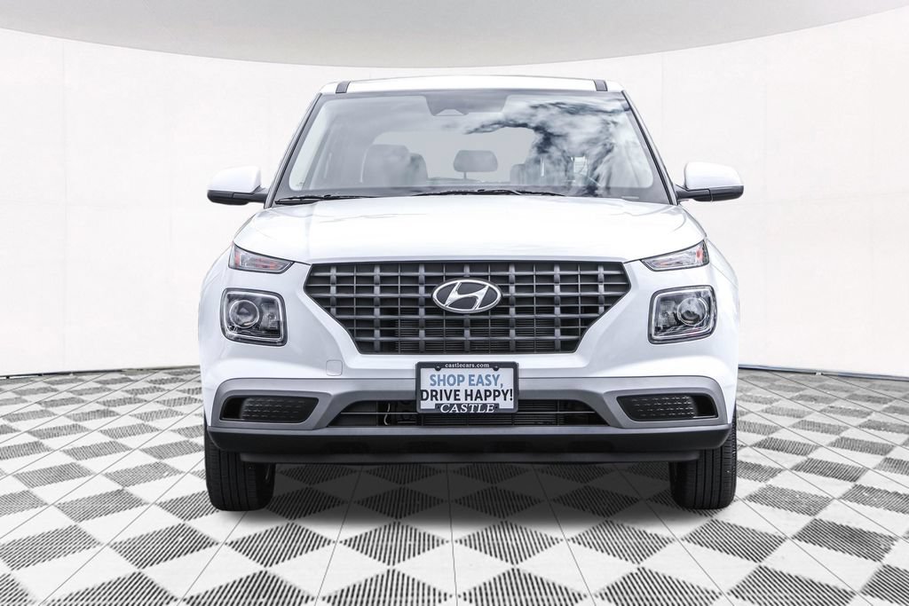 Used 2025 Hyundai Venue SE FWD image 8