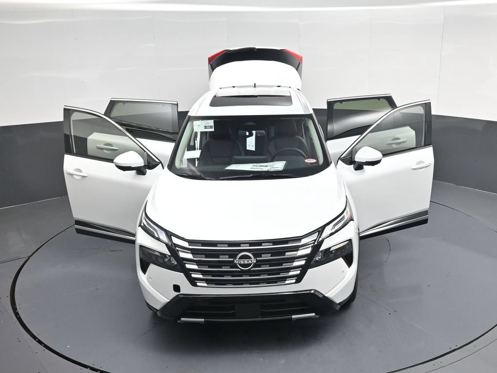 New 2026 Nissan Rogue Platinum w/ Tech Package AWD/4WD image 56