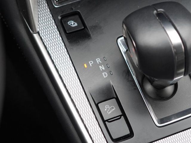 Used 2025 MAZDA CX-90 Plug-In Hybrid w/ Preferred image 32