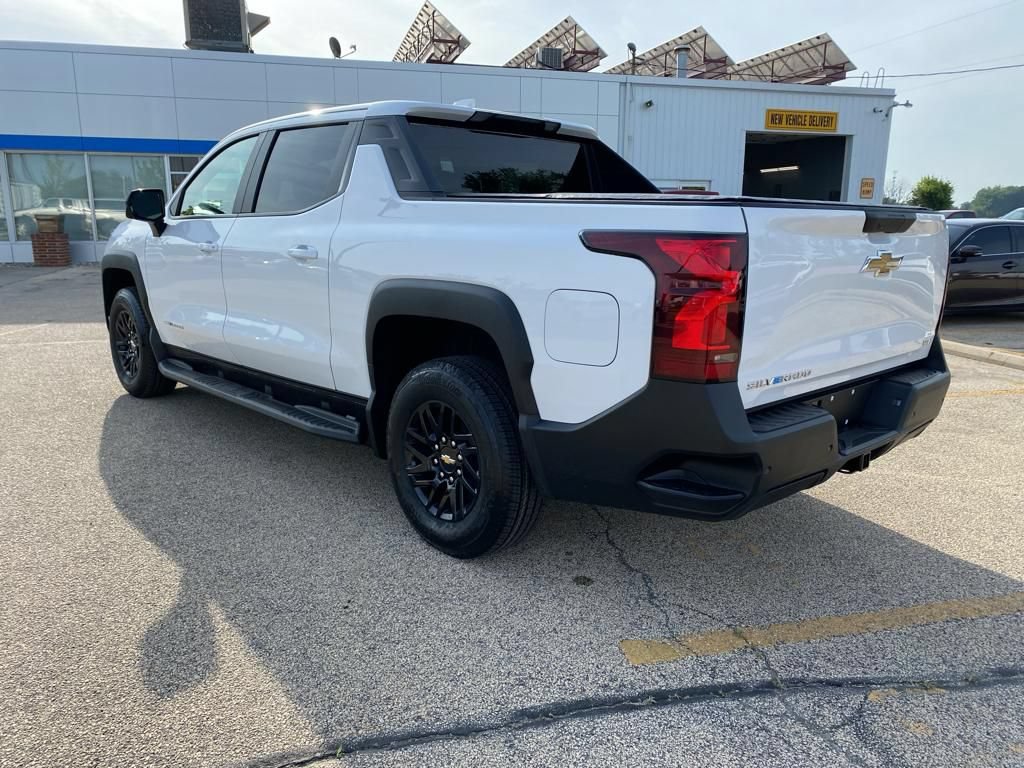 New 2024 Chevrolet Silverado EV W/T AWD/4WD image 5
