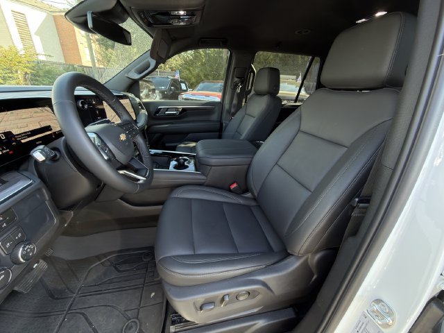 New 2026 Chevrolet Tahoe LT w/ Comfort Package RWD image 19
