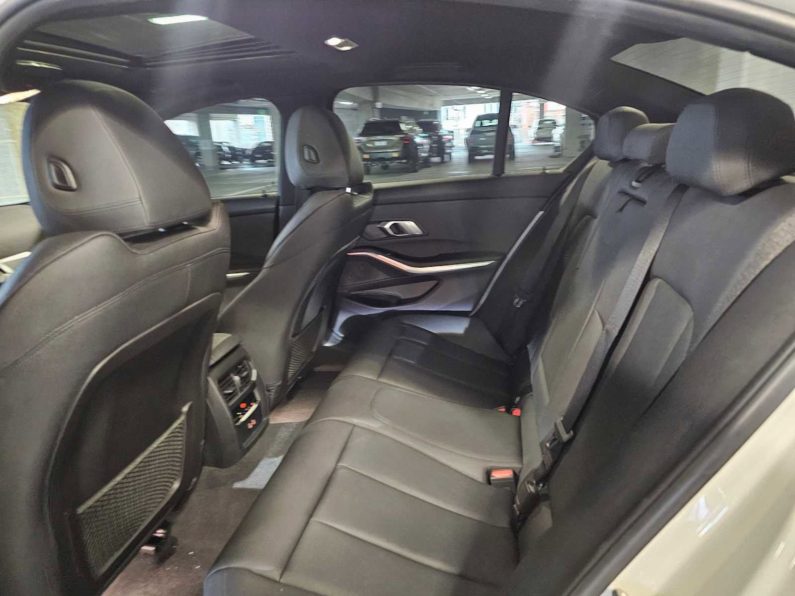 Used 2021 BMW M340i image 35