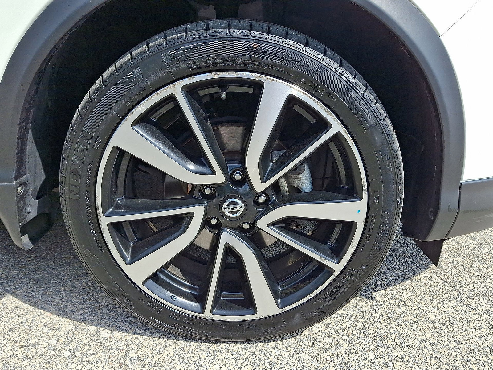 Used 2019 Nissan Rogue Sport SL w/ Premium Package AWD/4WD image 27