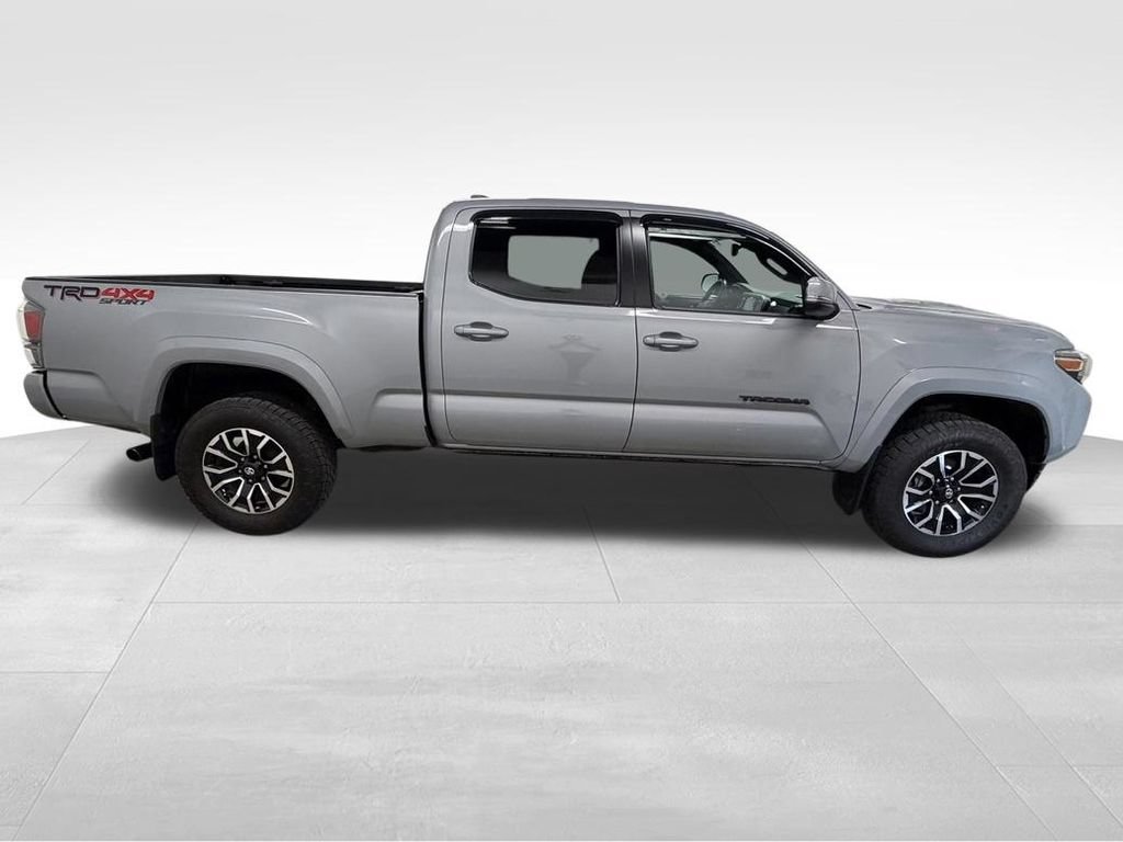 Used 2021 Toyota Tacoma TRD Sport AWD/4WD image 6